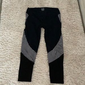 Ivy Sky mid-rise large leggings